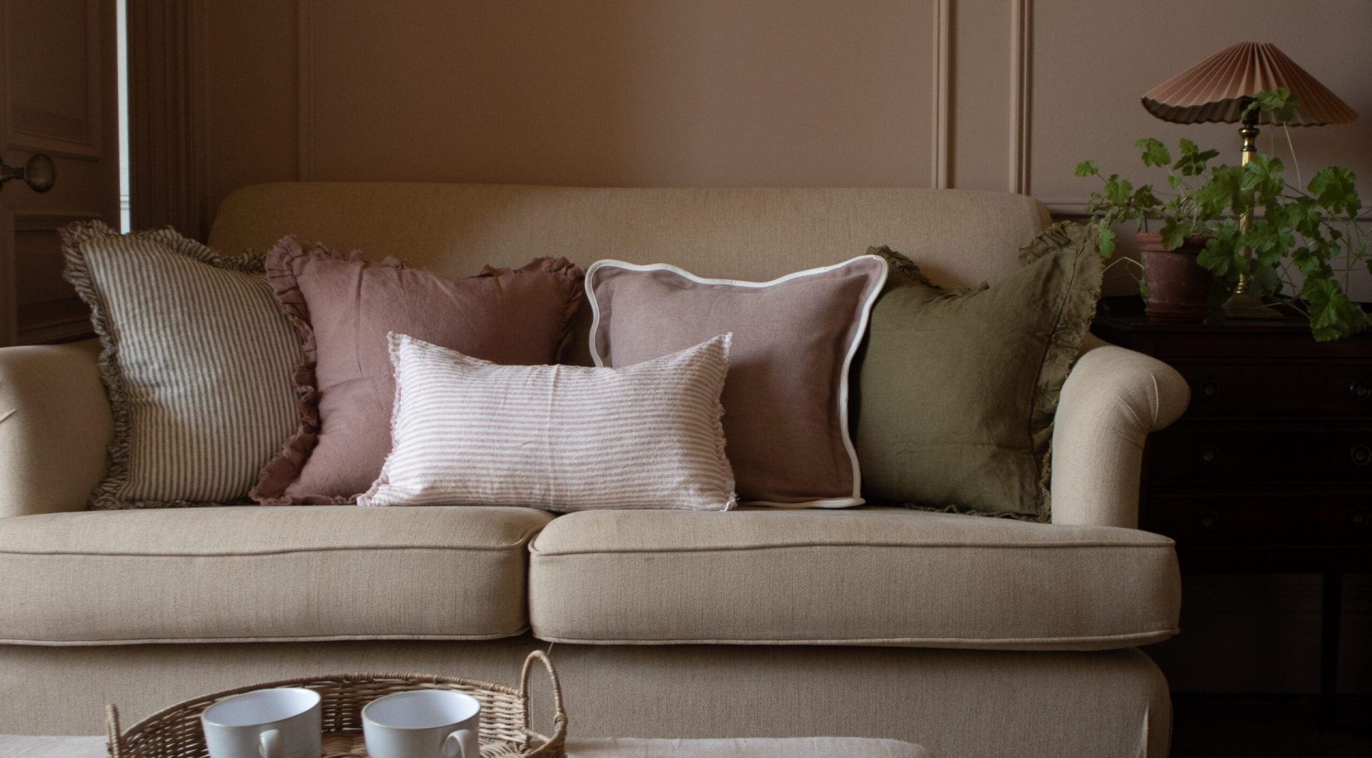 should the cushions on your sofa match?