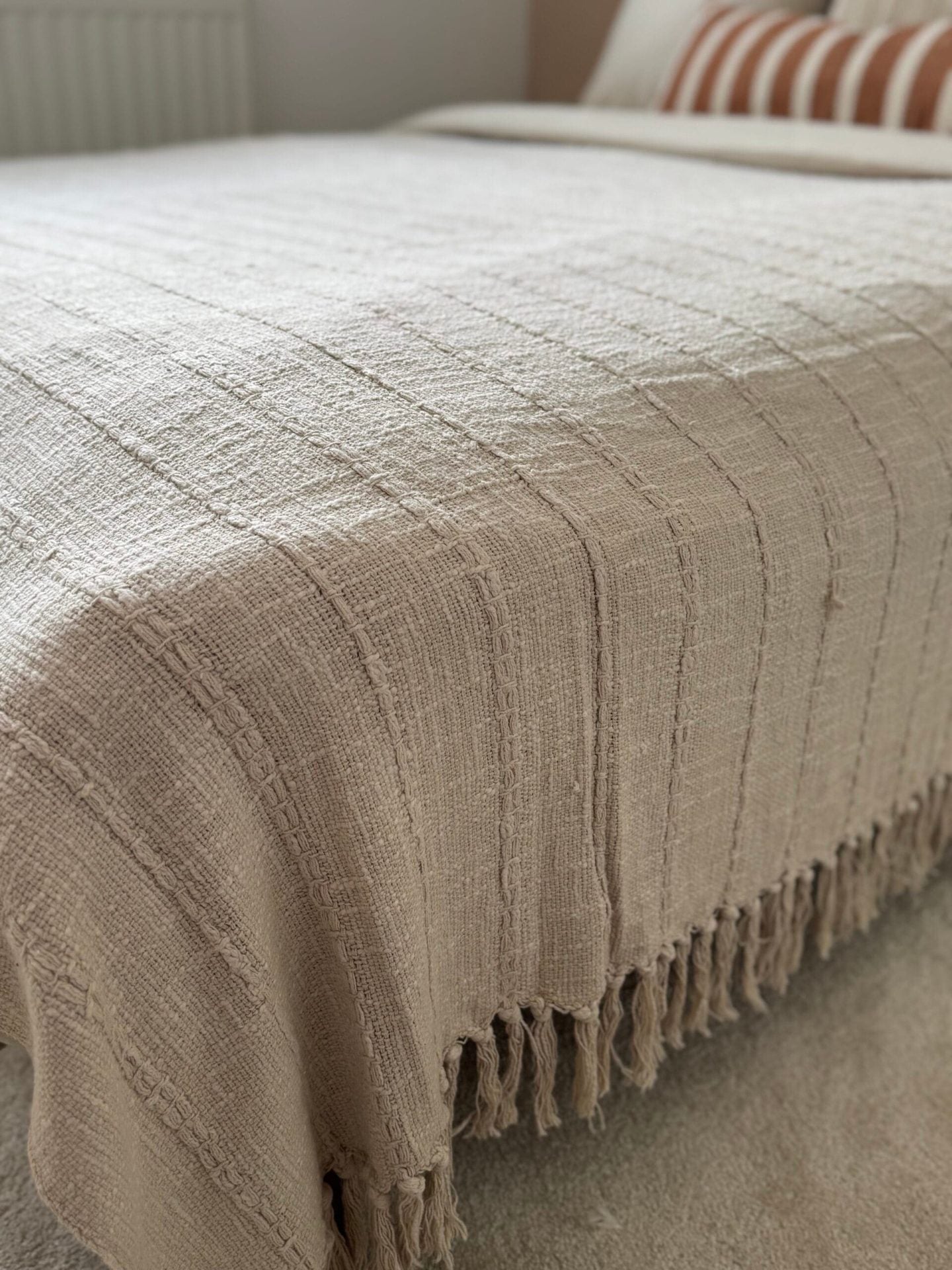 Large Cream Cotton Throw/Bedspread