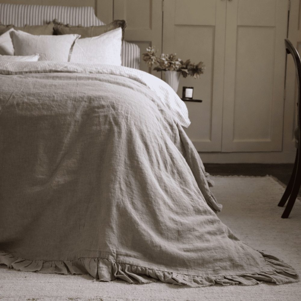 Natural Ruffle Linen Bedspread