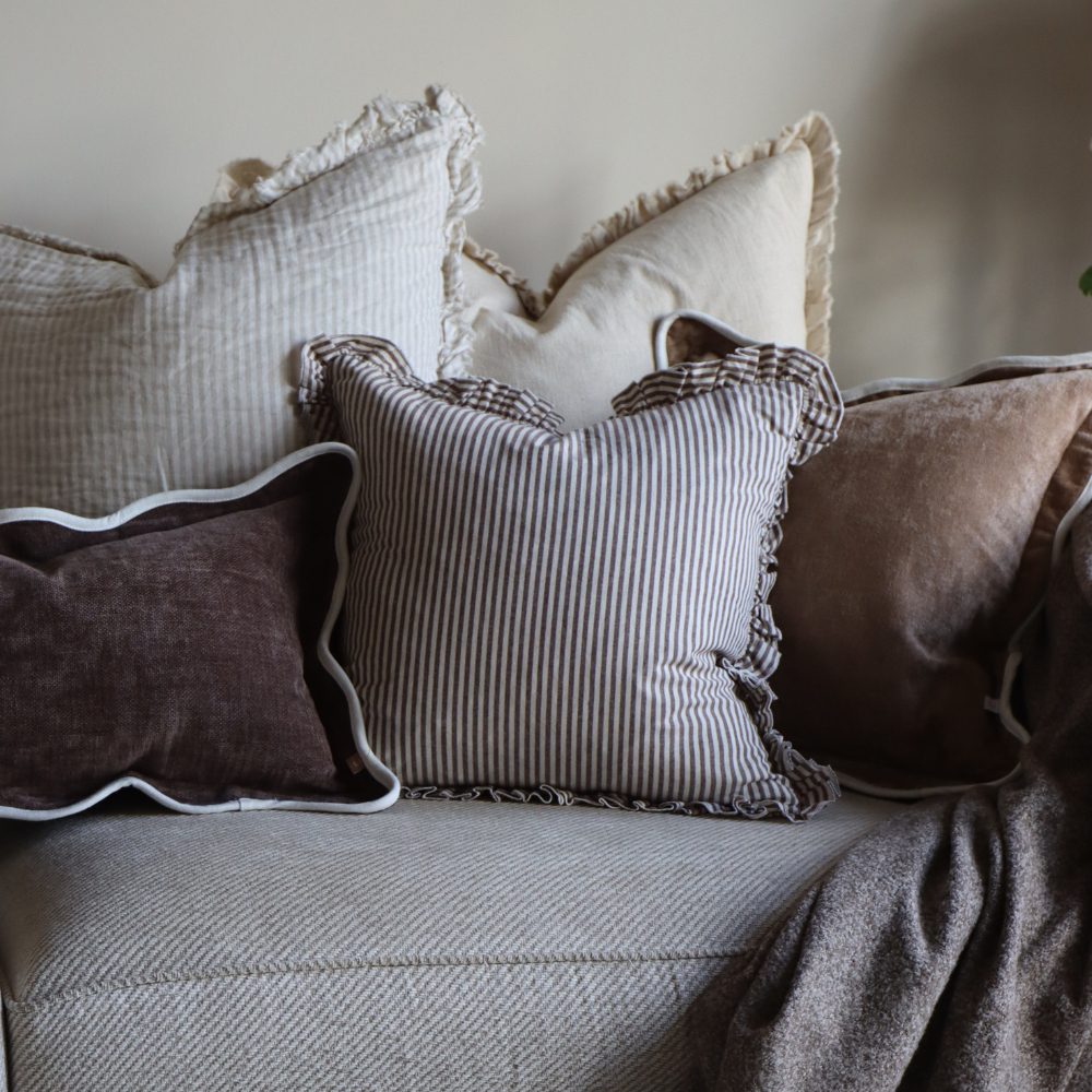 The Deep Coffee Brown Cushion Combination
