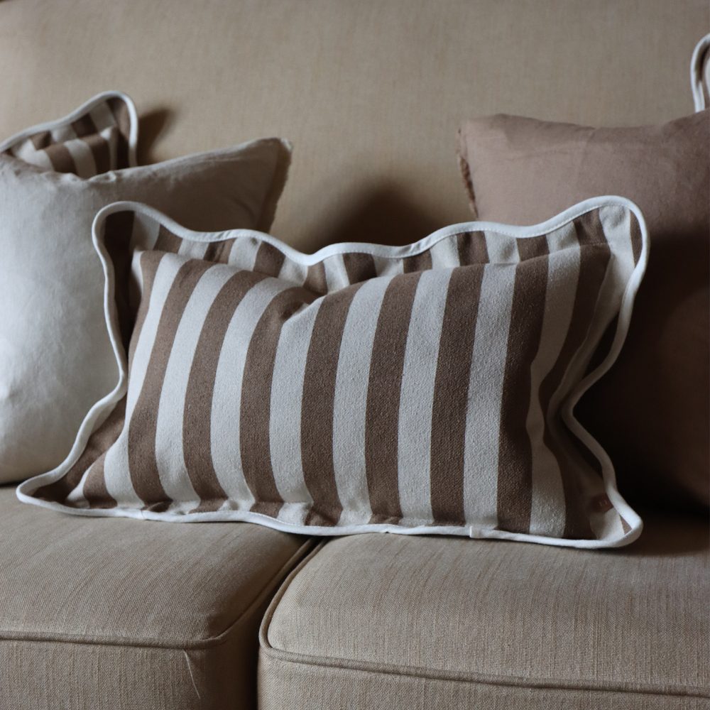 The Brown & Cream Cushion Combination