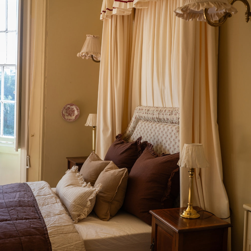 The Soft Dark Brown Cushion Combination