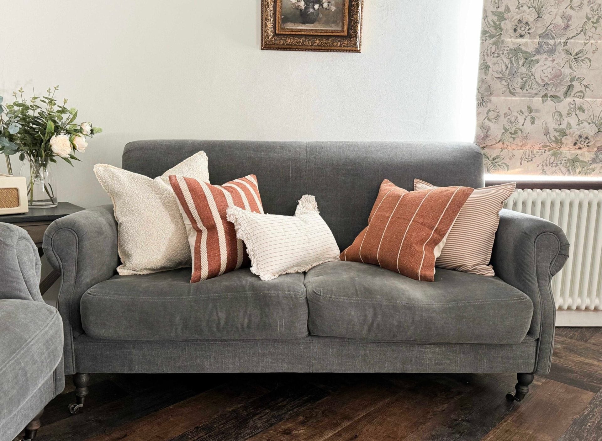 What colour cushions go with a dark grey sofa