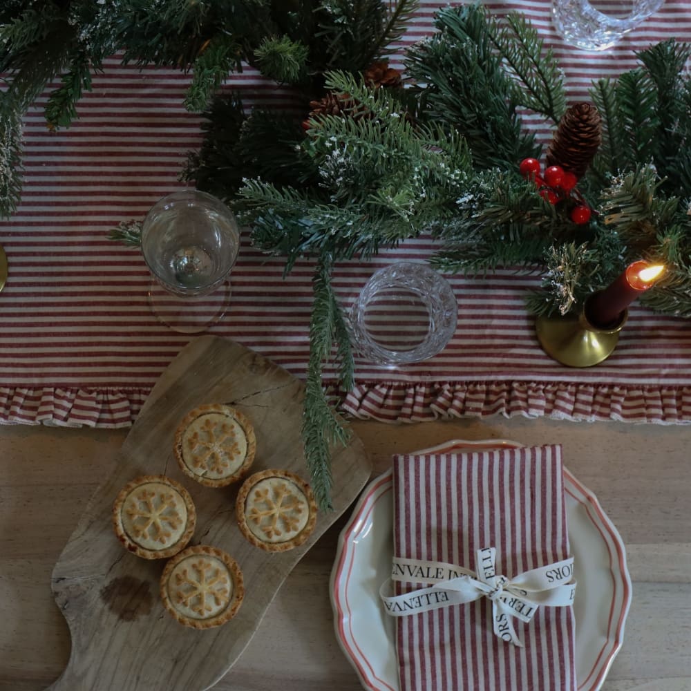 How to make a table look festive