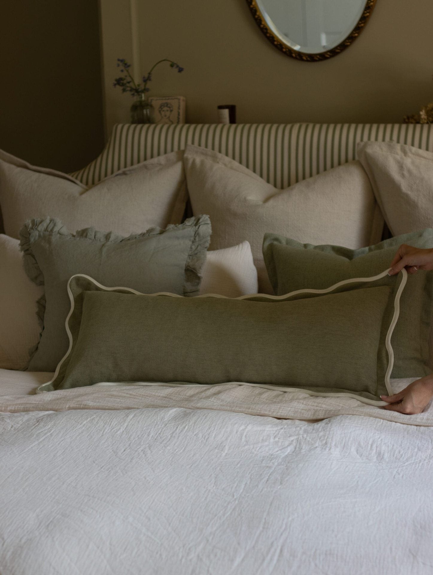 how to style a bolster cushion