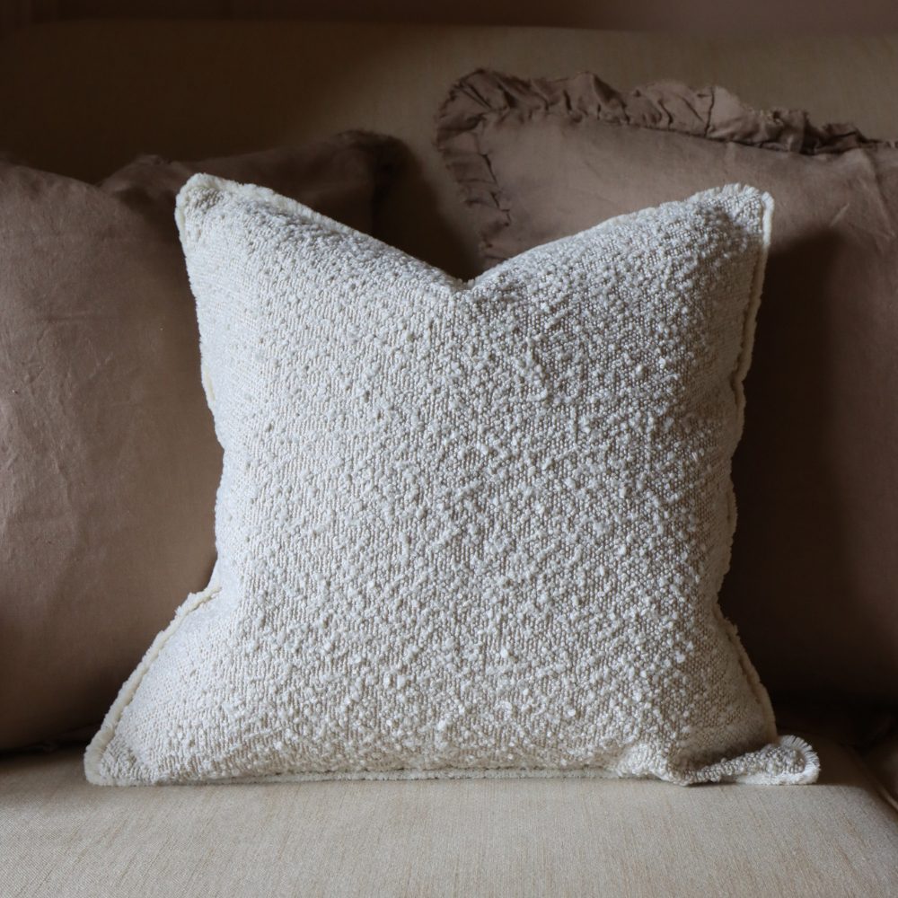 The Earthy Cushion Combination