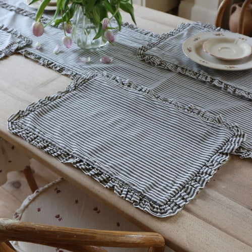 Set of 4 Navy Stripe Ruffle Placemats