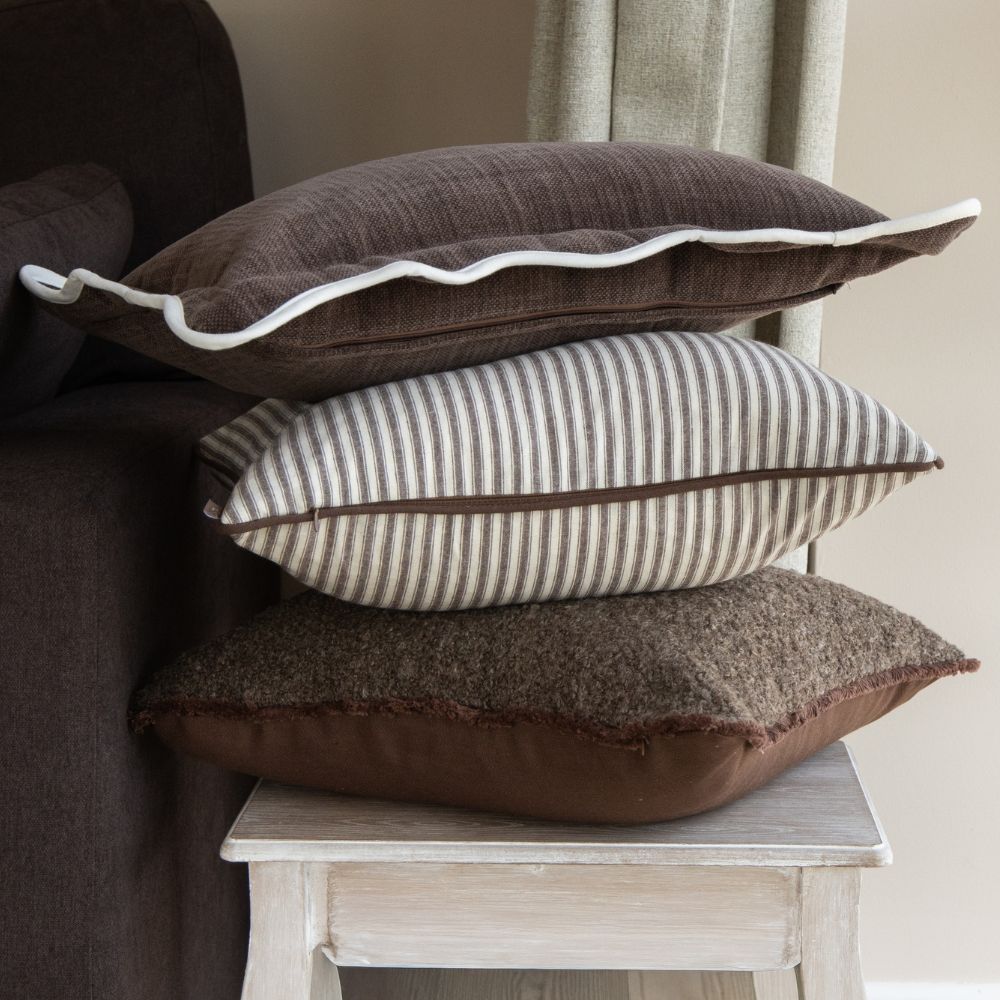 The Dark Brown Boucle Cushion Combination