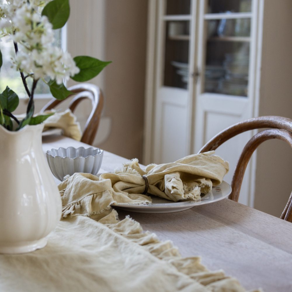 Linen Pastel Yellow Ruffle Set of 4 Napkins