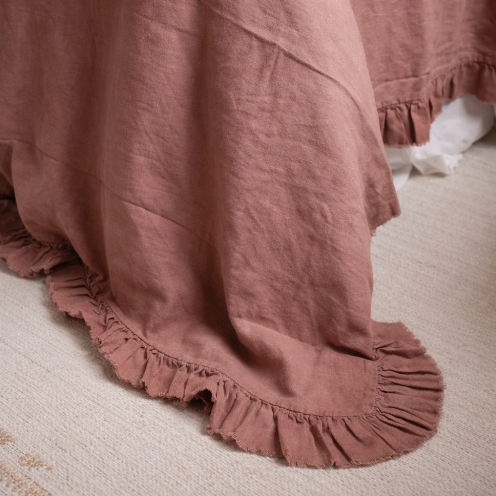 Dusty Pink Ruffle Linen Bedspread