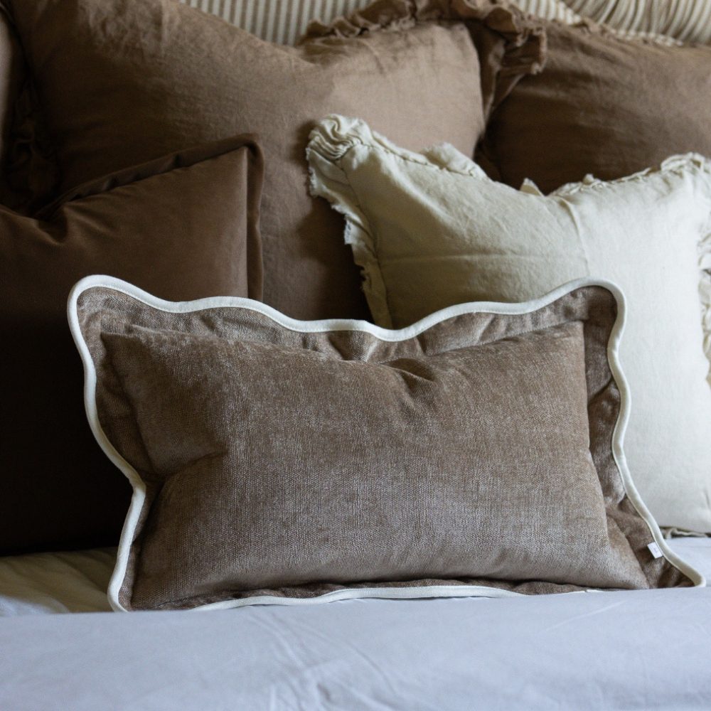 The Light Beige Cushion Combination