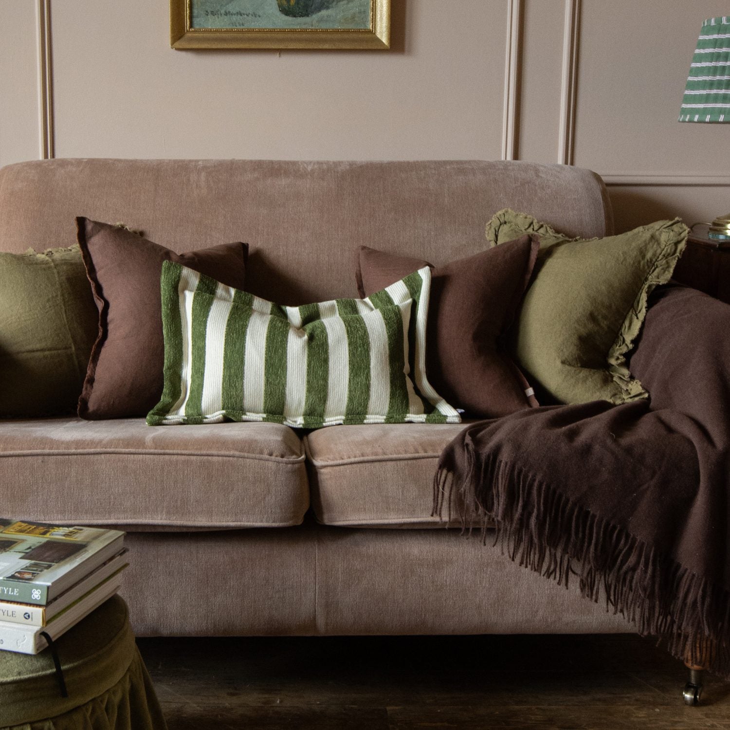 Large Della Dark Brown Throw