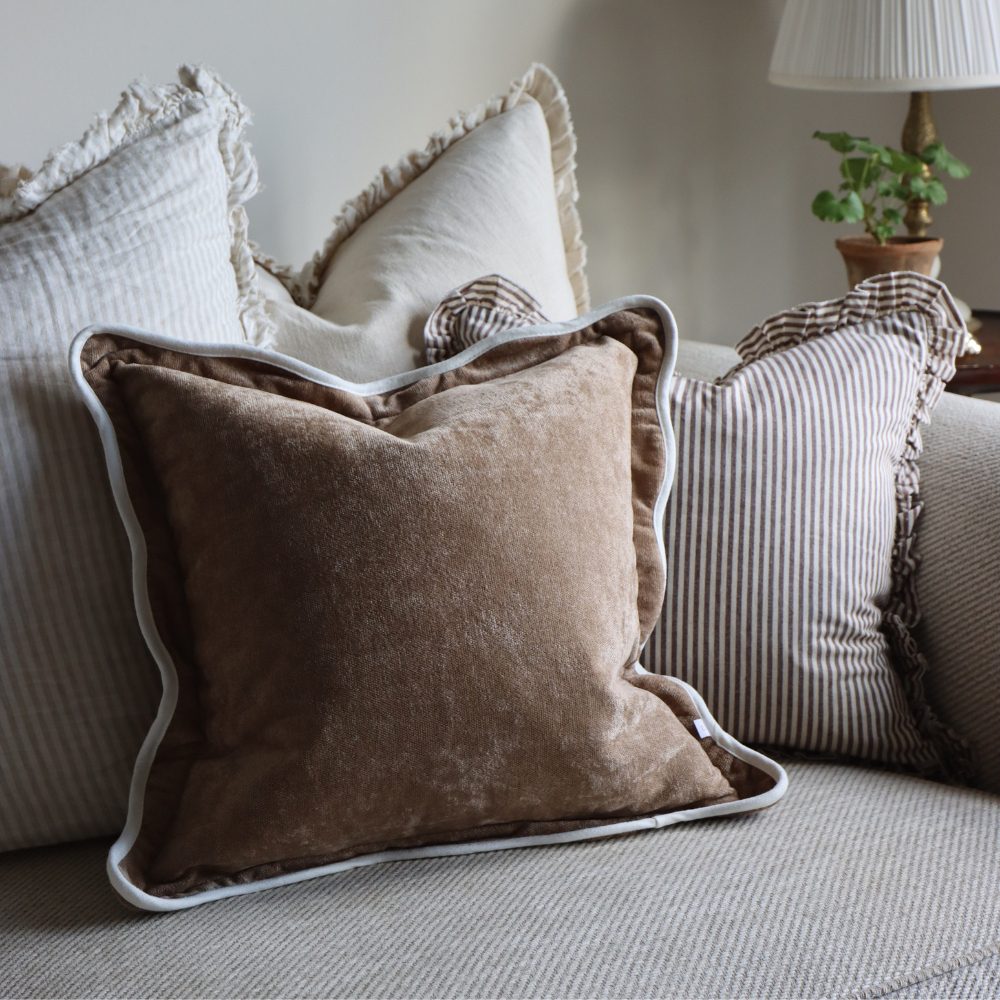 The Deep Coffee Brown Cushion Combination