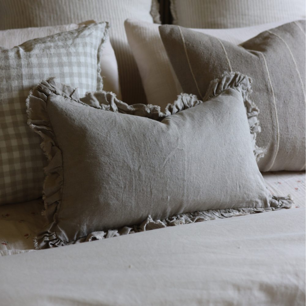 The Natural Brown Cushion Combination