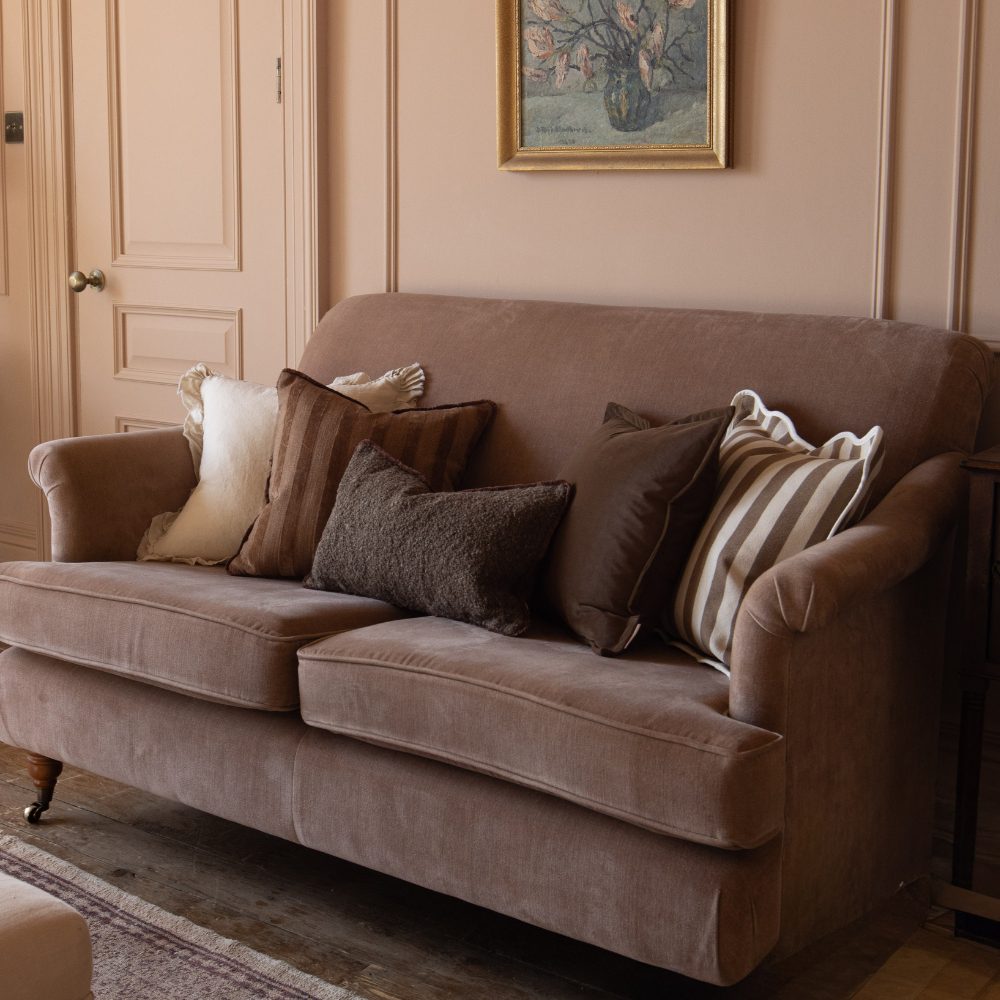 The Rich Brown Cushion Combination