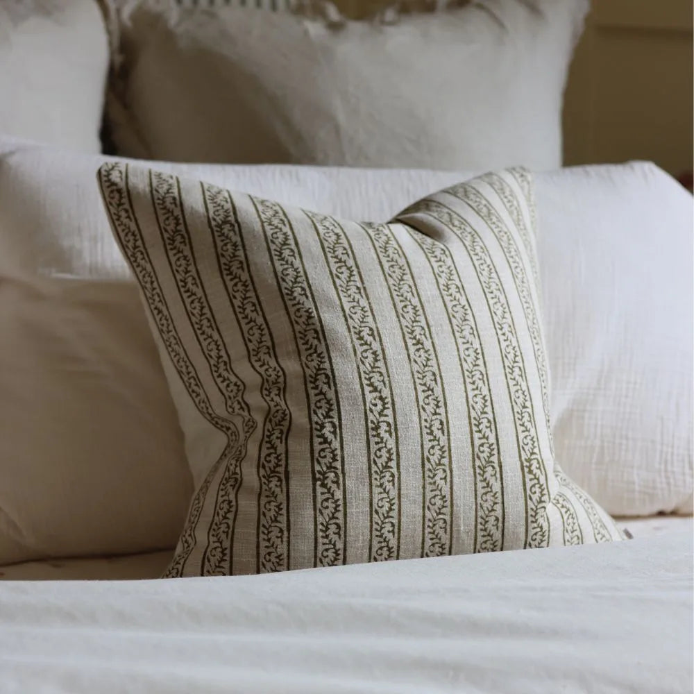 The Pink & Olive Cushion Combination