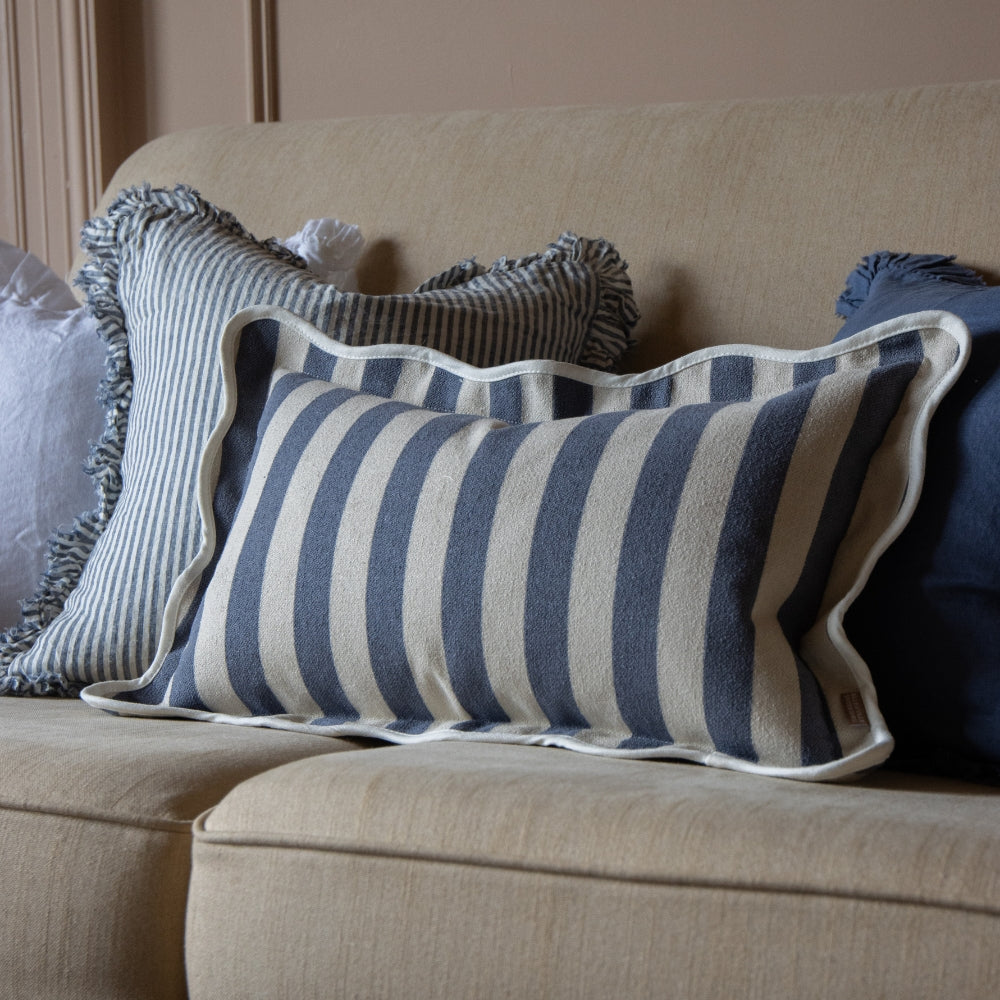 The French Blue Cushion Combination