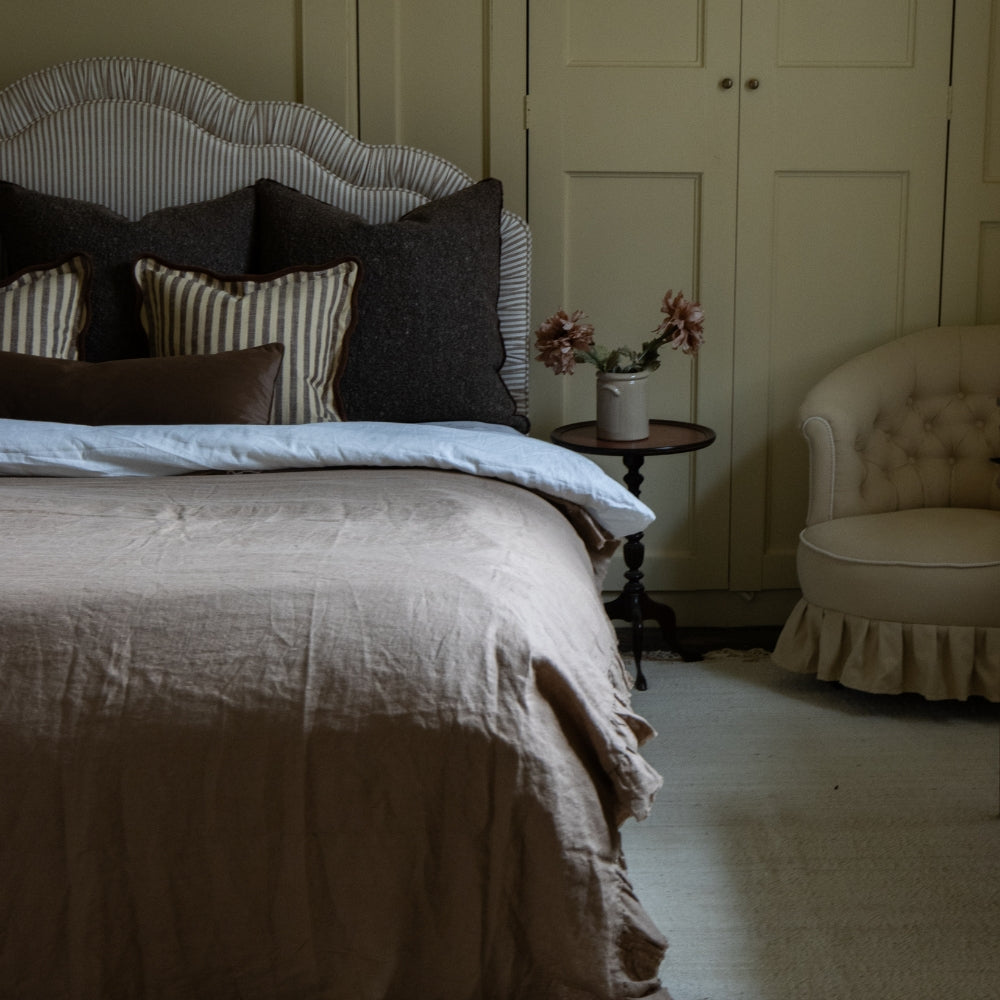 The Espresso Brown Cushion Combination