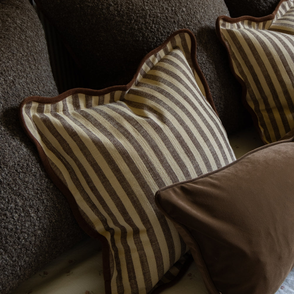 The Espresso Brown Cushion Combination