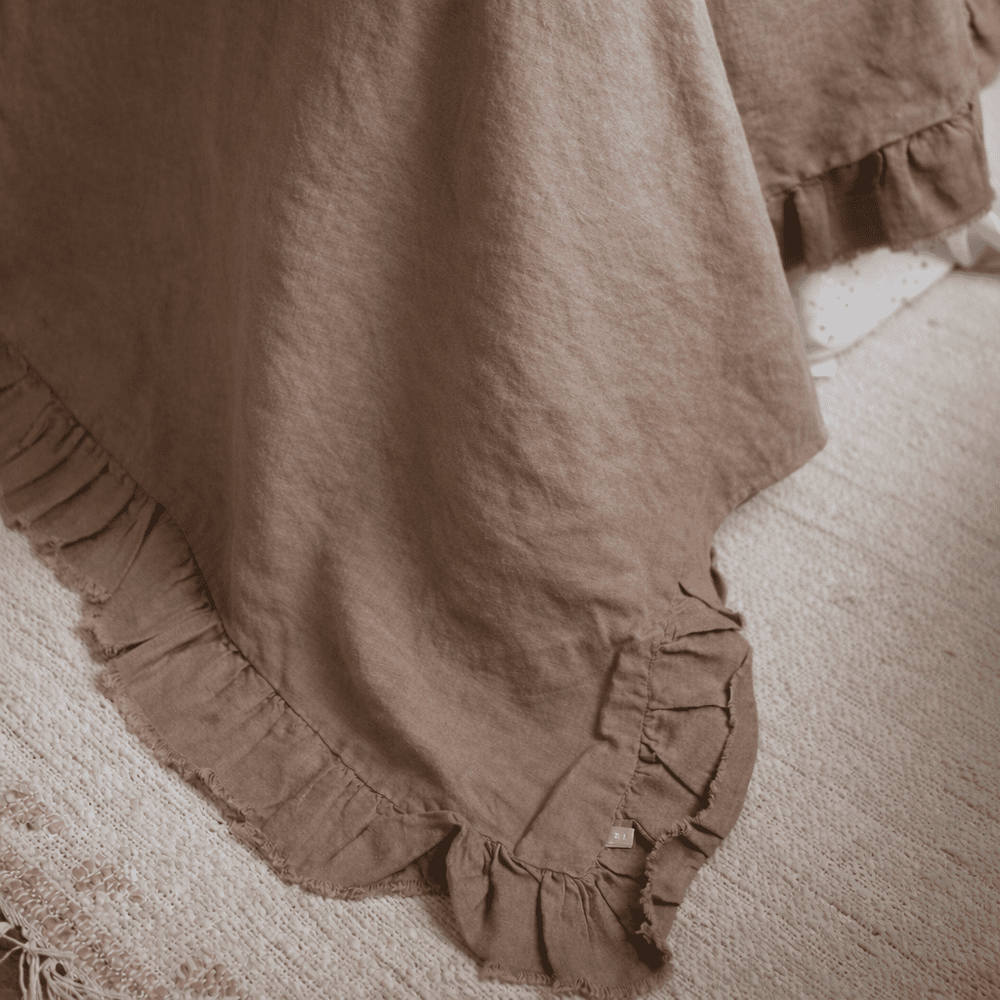Coffee Brown Ruffle Linen Bedspread