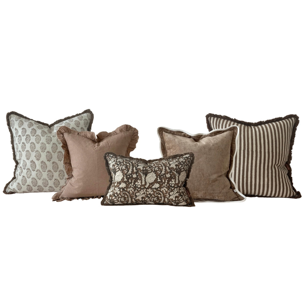 The Chestnut Brown Cushion Combination