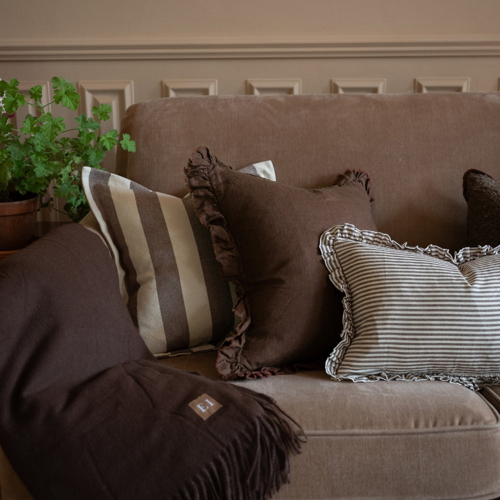 The Dark Brown Fall Cushion Combination