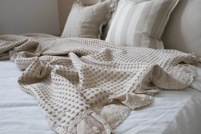 Beige Ruffle Throw